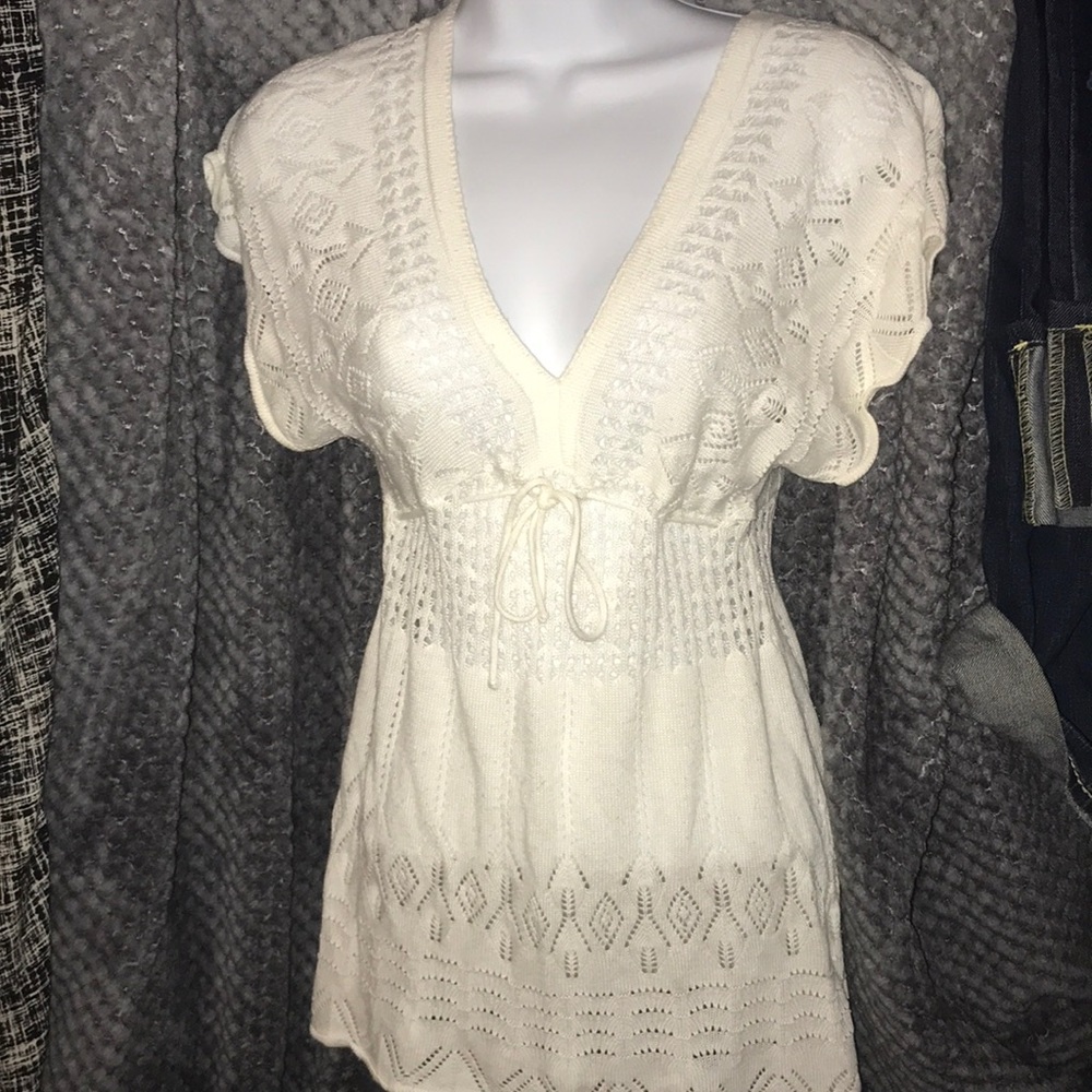 Vintage Beautiful white sweater blouse size medium